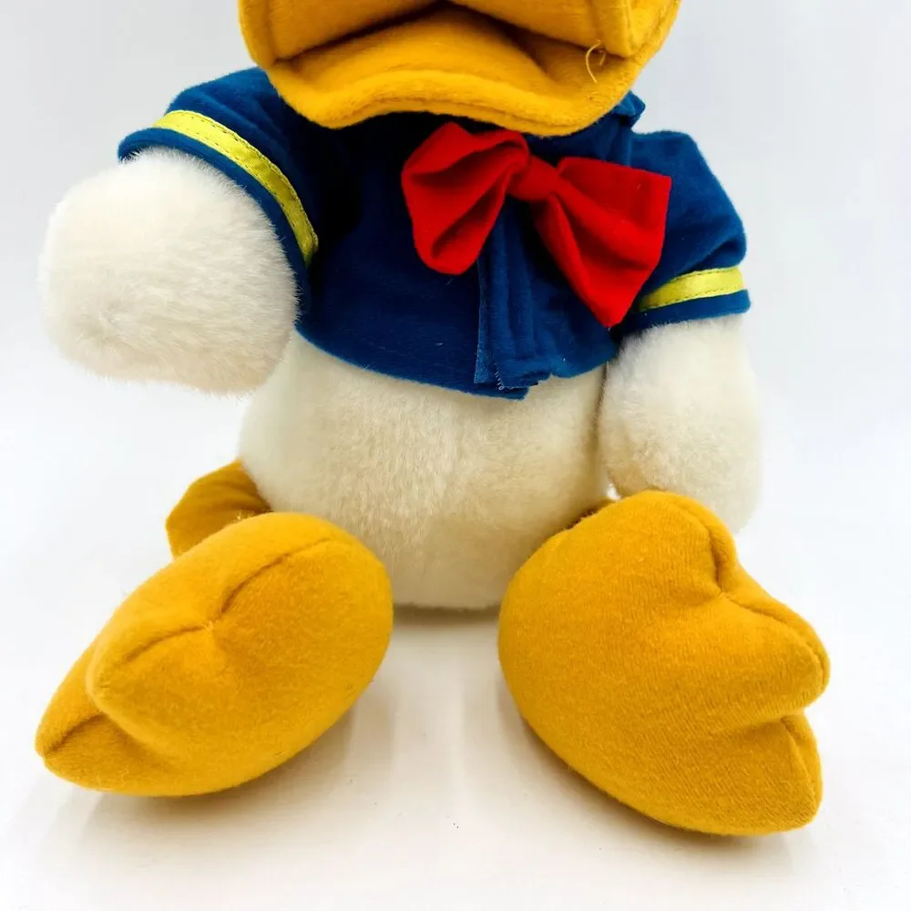 Walt Disneyland / Disney World Donald Duck Plush